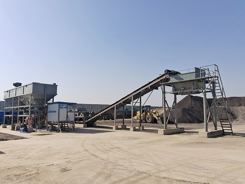 WDJ600型水穩(wěn)拌合站配臥式水泥倉(cāng)